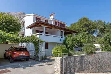 Baška Apartment for 4 Guests with Large Terrace