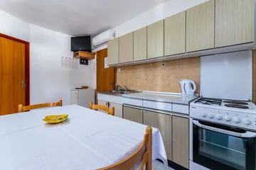 Baška Apartment for 4 Guests with Large Terrace