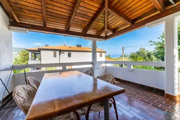 Baška Apartment for 4 Guests with Large Terrace