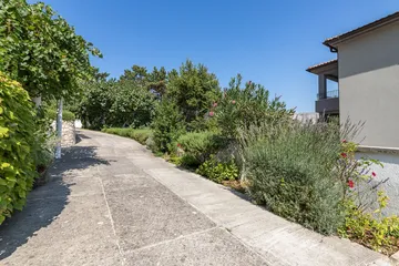Baška Apartment for 3 with Sea-View Balcony