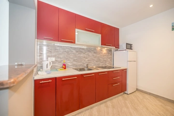 Ground-Floor Apartment in Baška for Up to 3