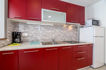 Ground-Floor Apartment in Baška for Up to 3