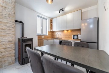 Apartment for 4 Guests in Baška Old Town