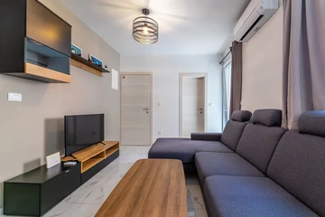 Apartment for 4 Guests in Baška Old Town