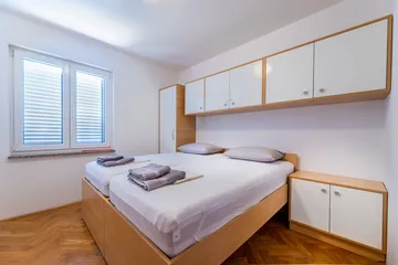 Apartment for 4 in Baška with Balcony and Sea View