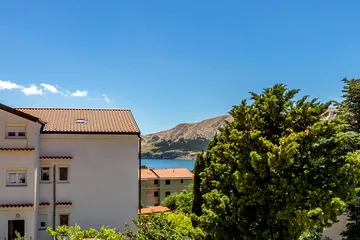 Apartment for 4 in Baška with Balcony and Sea View