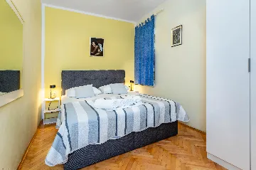 Baška Apartment with Covered Terrace and Parking