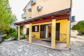 2-Bedroom Apartment in Baška with Large Terrace