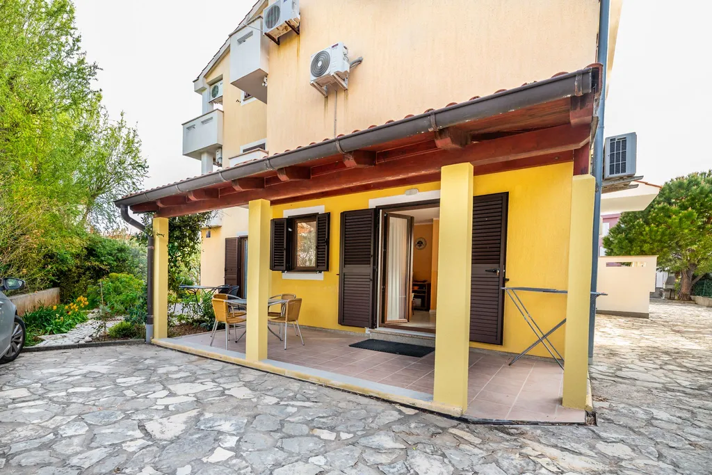 2-Bedroom Apartment in Baška with Large Terrace