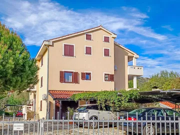 2-Bedroom Apartment in Baška with Large Terrace