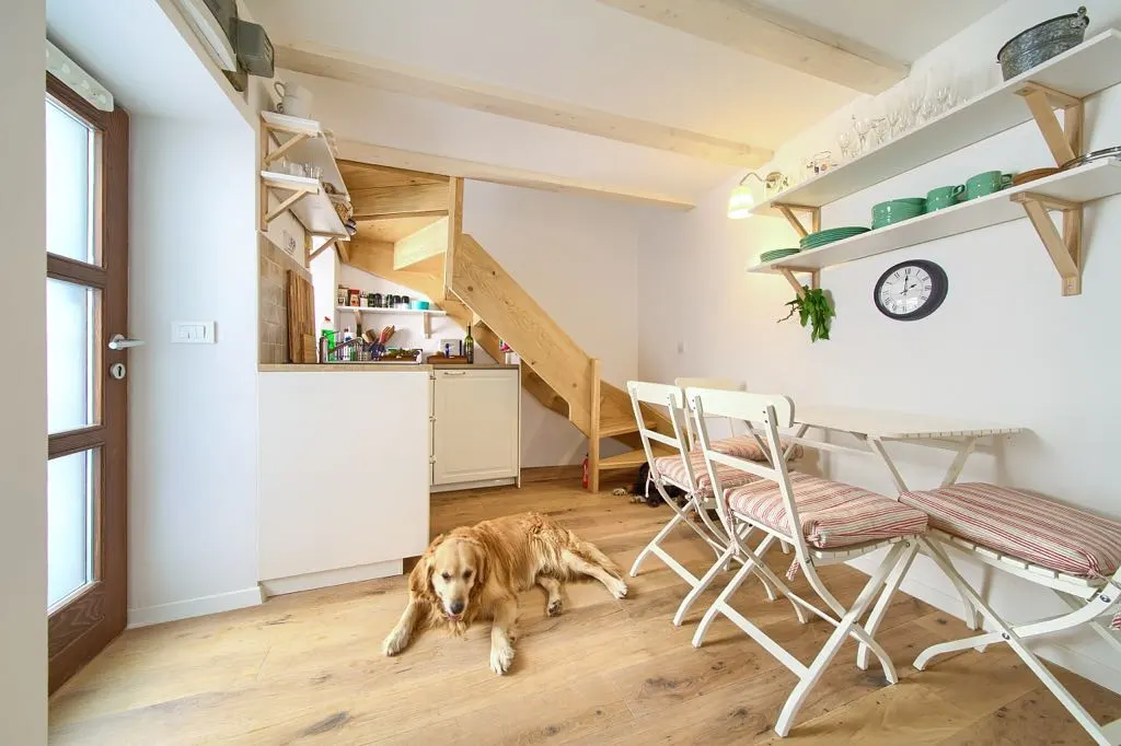 Baška Old Town Apartment for 2 Guests with Parking