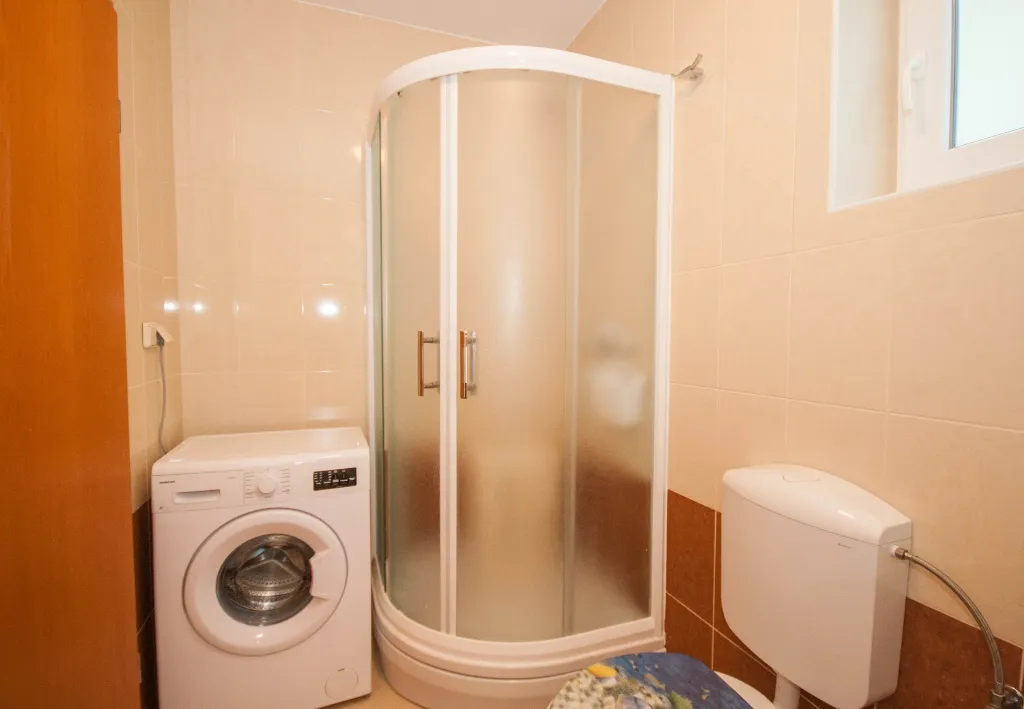 Lovorka 7 – Apartment in Baska für 4–5 Personen mit Balkon, Parkplatz und Grill