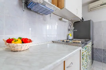 1-Bedroom Apartment with Sea-View Balcony in Baška