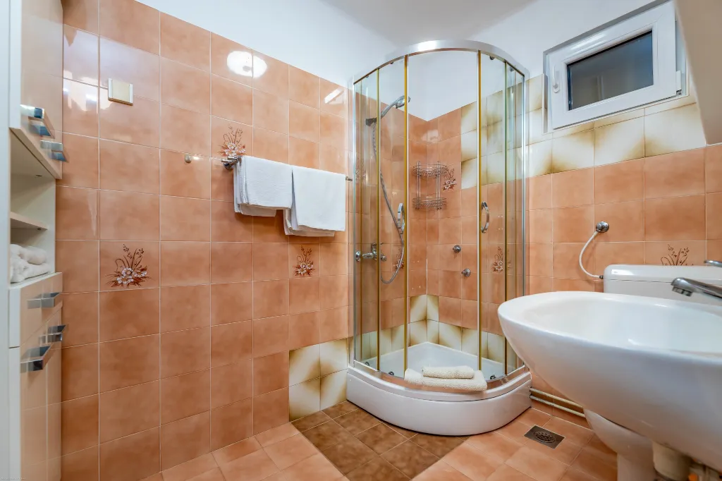 Studio in Baška for 2 Guests with Sea-View Terrace
