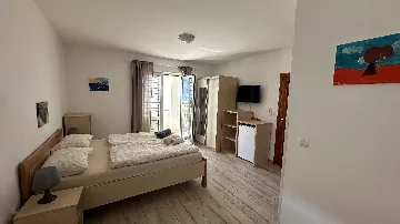Baška Bed and Breakfast for Up to 3 Guests