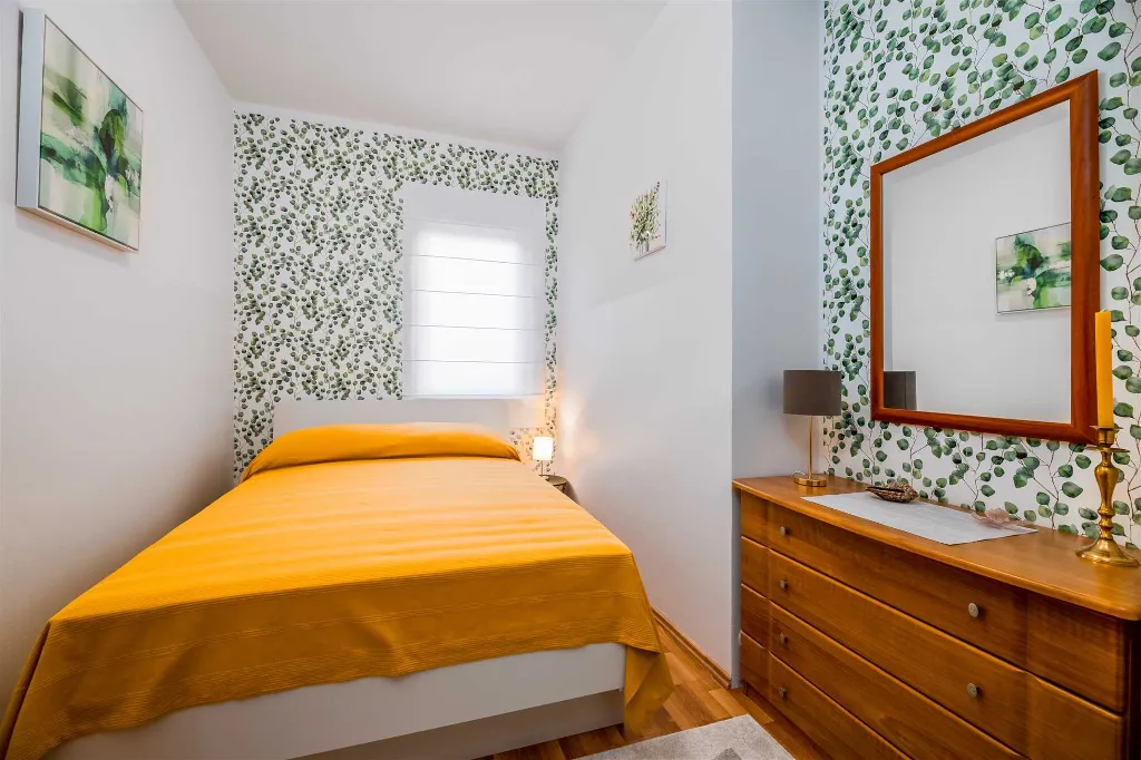 2-Bedroom Apartment in Baška with Terrace & Parking
