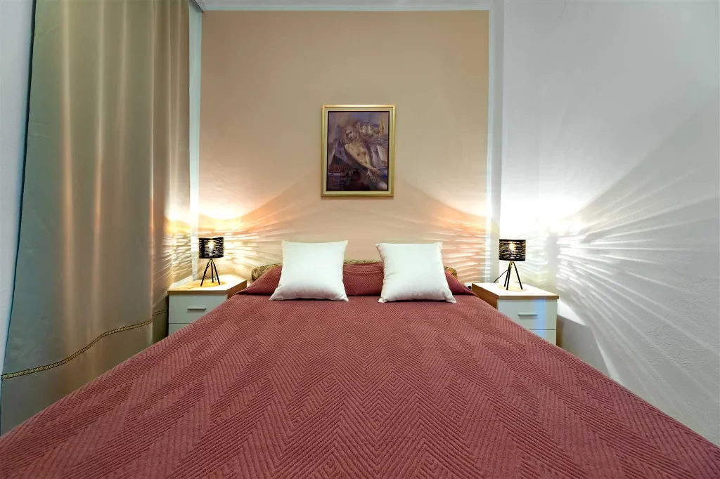 2-Bedroom Apartment in Baška with Terrace & Parking