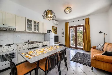 2-Bedroom Apartment in Baška with Terrace & Parking
