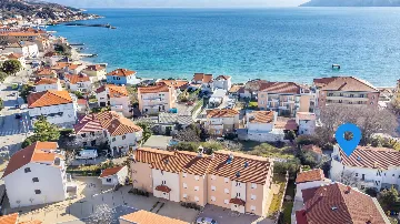 2-Bedroom Apartment in Baška with Terrace & Parking