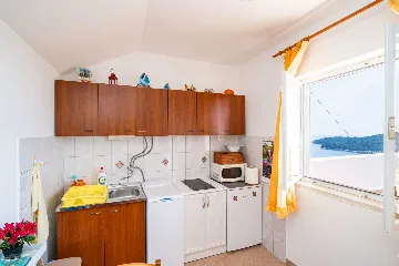 Dubrovnik 1-Bedroom Apartment with Terrace View