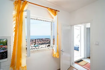Dubrovnik 1-Bedroom Apartment with Terrace View
