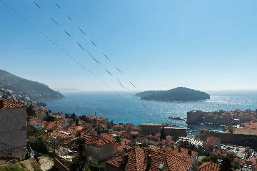 Dubrovnik 1-Bedroom Apartment with Terrace View