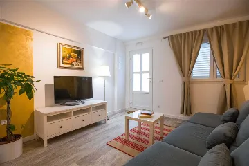 Dubrovnik Duplex Apartment with Terrace for 2
