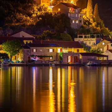 Dubrovnik Zaton Apartment with Sea Access & Terrace