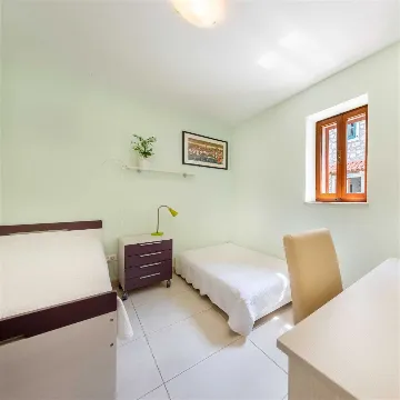 Dubrovnik Zaton Apartment with Sea Access & Terrace