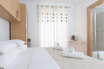 Double Room with Balcony and Sea View in Dubrovnik