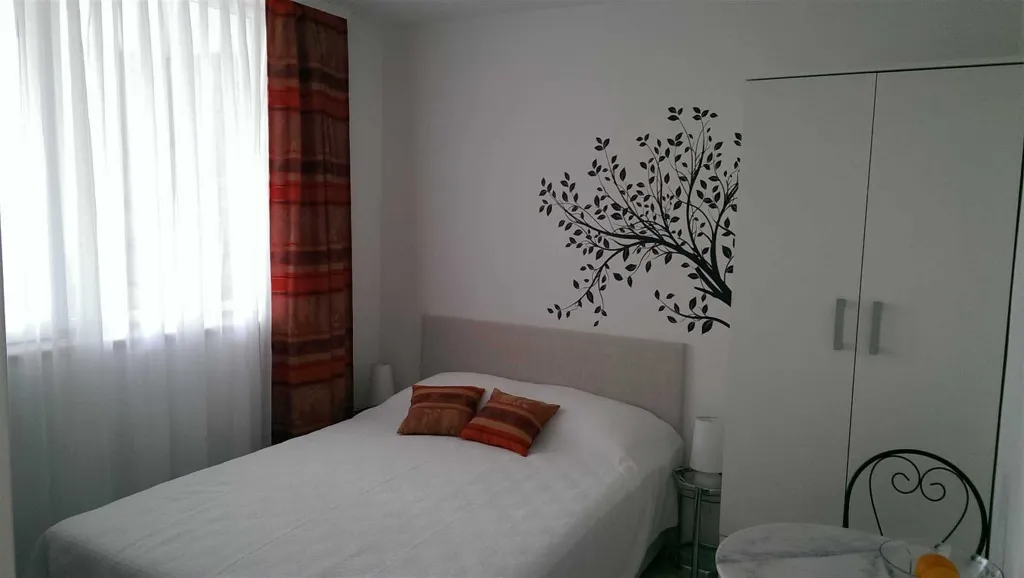 Air-Conditioned Double Room with Terrace in Dubrovnik