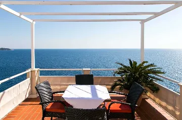 One-Bedroom Apartment Dubrovnik with Balcony Sea View