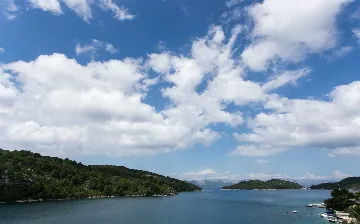 Polače Studio Apartment with Balcony and Sea View