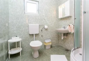 Polače One-Bedroom Apartment with Sea-View Balcony