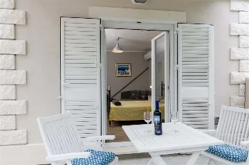 Ground-Floor Studio Apartment in Mljet for 2