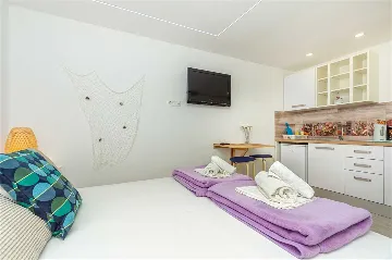 Dubrovnik Studio for 2 with Terrace & Spa Jacuzzi