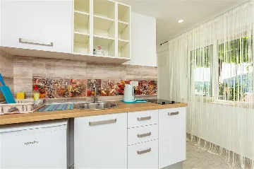 Dubrovnik Studio for 2 with Terrace & Spa Jacuzzi