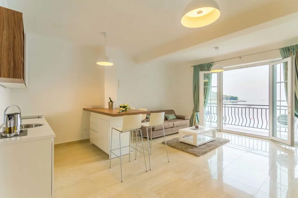 One-Bedroom Apartment in Mljet with Sea View
