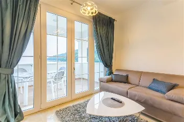 1-Bedroom Apartment with Sea View, Mljet