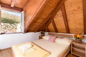 Three-Bedroom Apartment in Dubrovnik