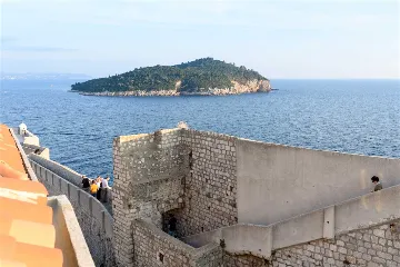 Three-Bedroom Apartment in Dubrovnik