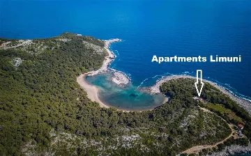 Saplunara 1-Bedroom Apartment with Pine Terrace