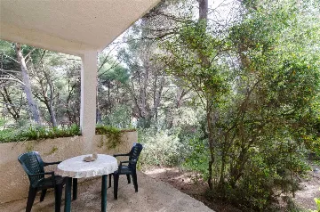 1-Bedroom Apartment in Saplunara with Terrace Garden View