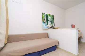 1-Bedroom Apartment with Terrace in Saplunara