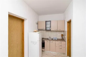 1-Bedroom Apartment with Terrace in Saplunara