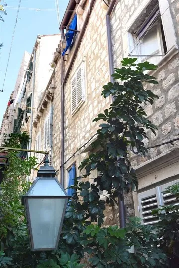 Twin or Double Private Room in Dubrovnik Old Town