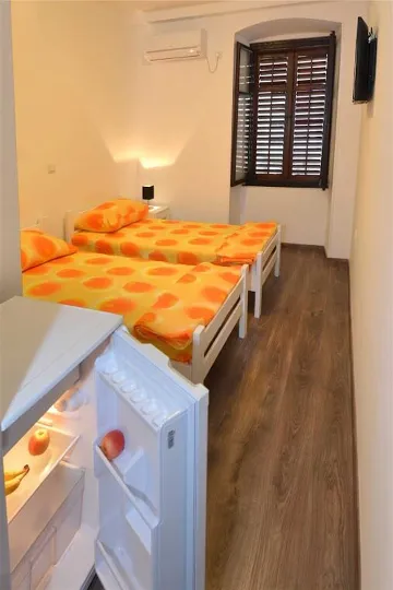 Twin or Double Private Room in Dubrovnik Old Town