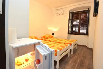 Twin or Double Private Room in Dubrovnik Old Town