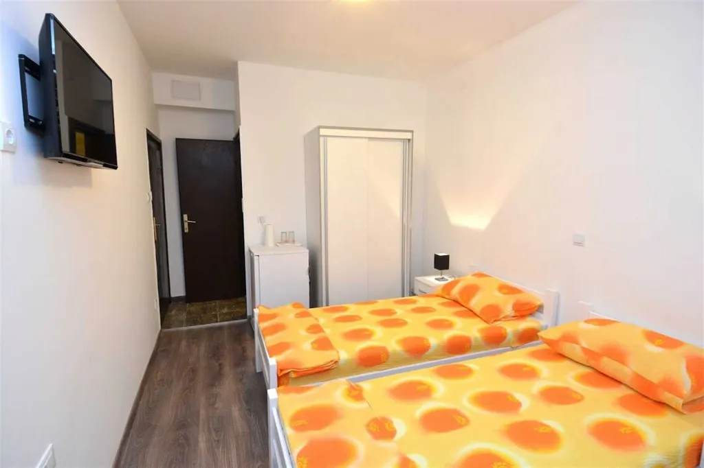 Twin or Double Private Room in Dubrovnik Old Town