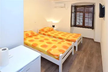 Twin or Double Private Room in Dubrovnik Old Town